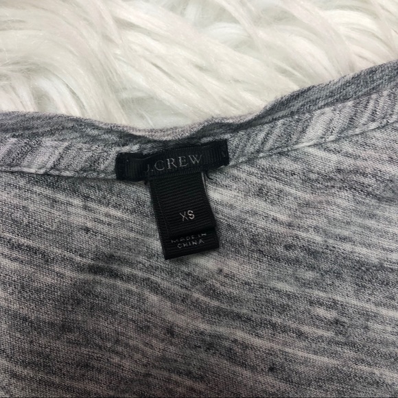 🔥5 for 30 J. Crew Floral Appliqué T-Shirt a5 - Picture 7 of 8